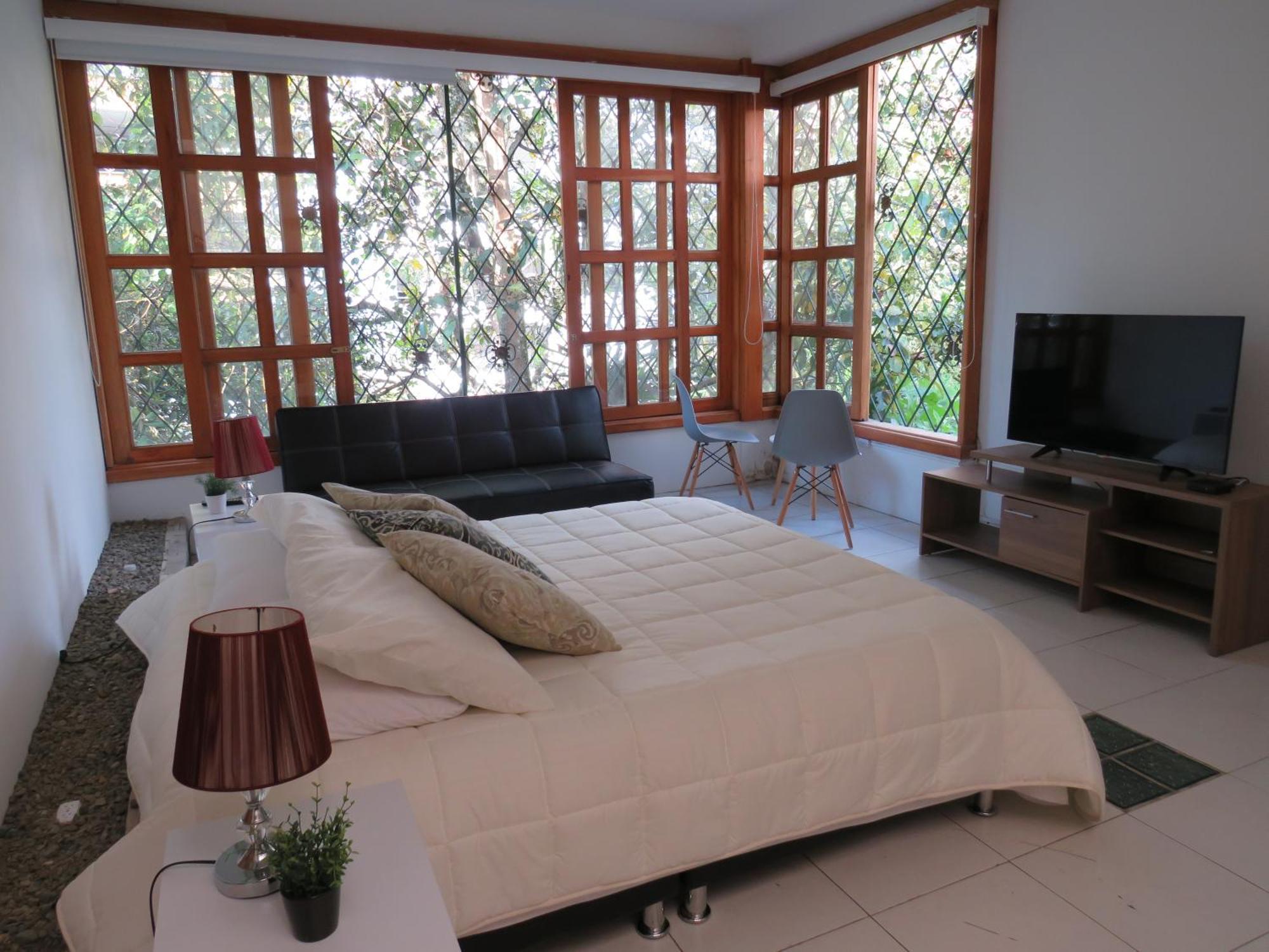 Albore Hostal Pereira Exterior photo