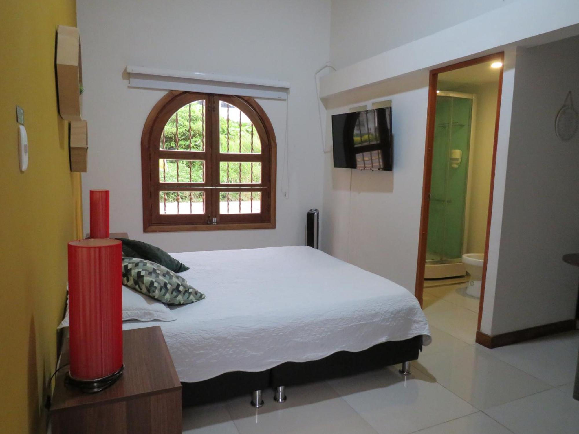 Albore Hostal Pereira Exterior photo